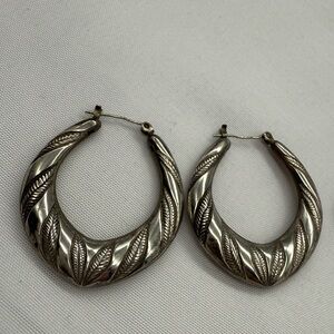 Vintage Chunky Puffy Sterling Silver Hoop Earrings Classic Etched Design Gift